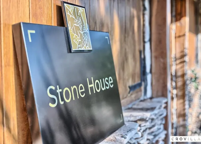 Дом отдыха Stone *