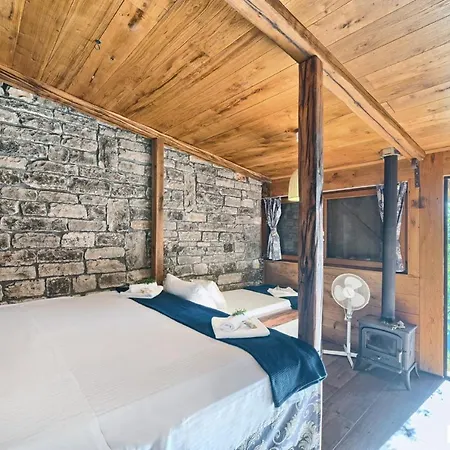 Дом отдыха Stone *